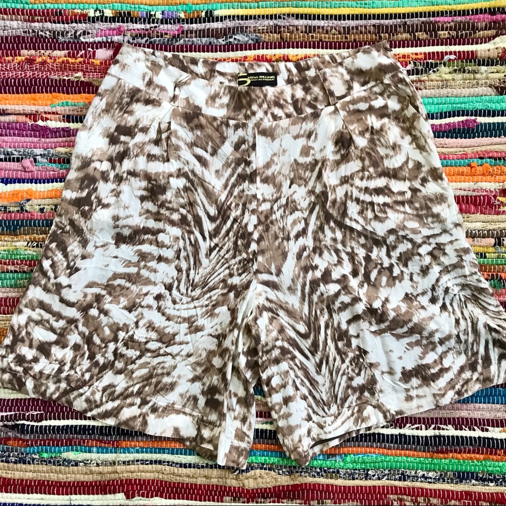 Serena Williams ~ Animal print culotte shorts